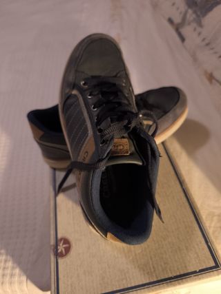 Zapatillas Creeks Talla 37 Azul y Marrón