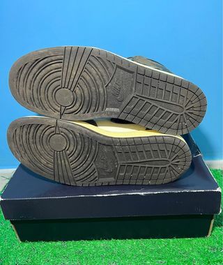 Travis Scott Jordan 1 Retro High Mocha 42