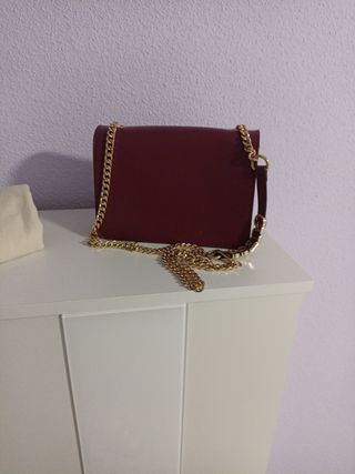 Bolso Guess auténtico burdeos y beige.