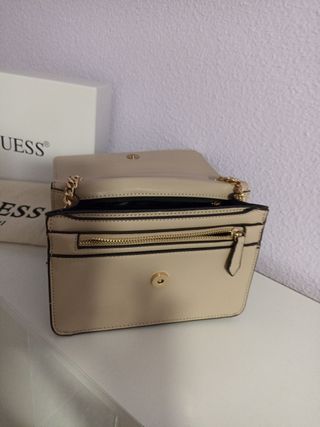 Bolso Guess auténtico burdeos y beige.
