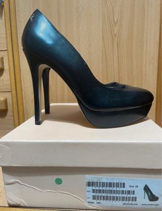 Zapatos tacón Membur negros talla 39