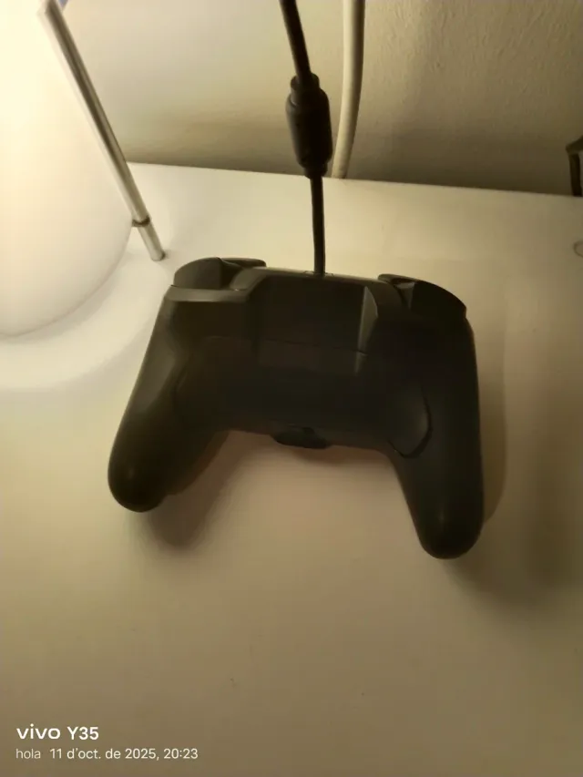 Mando Nintendo Switch Camuflaje