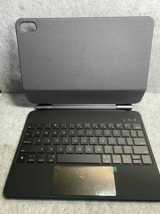 Funda Teclado Magnética iPad 10.9 A1890