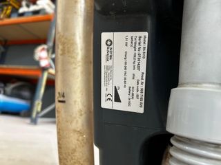 Fregadora de suelo a batería Nilfisk