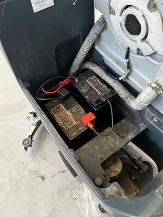 Fregadora de suelo a batería Nilfisk