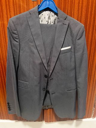 Traje Zara Hombre Gris Talla M