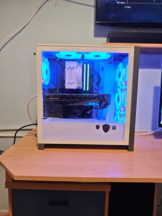 Ordenador Gaming RGB Blanco