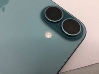 apple iphone 16 128gb