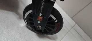 Patinete Oxelo Techo Susp Negro y Naranja niño