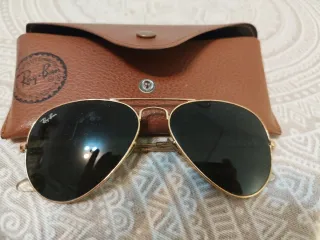 Gafas de sol Ray-Ban Aviator doradas y verdes