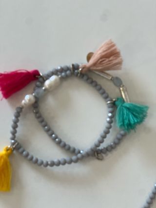 Conjunto MYLOSE collar y pulsera gris