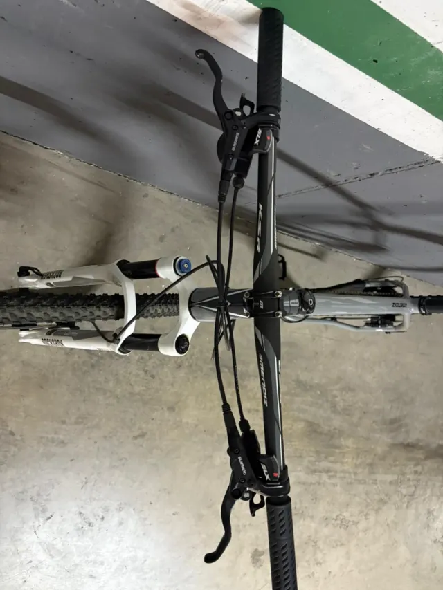 Bicicleta Montaña Mendiz Gris