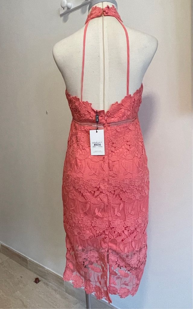 Vestido rosa  de encaje