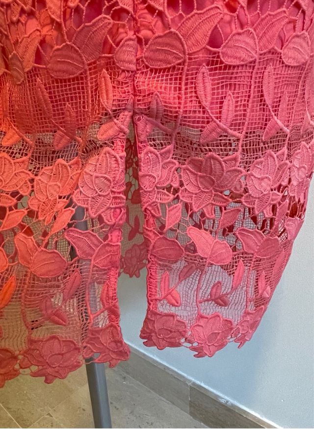 Vestido rosa  de encaje