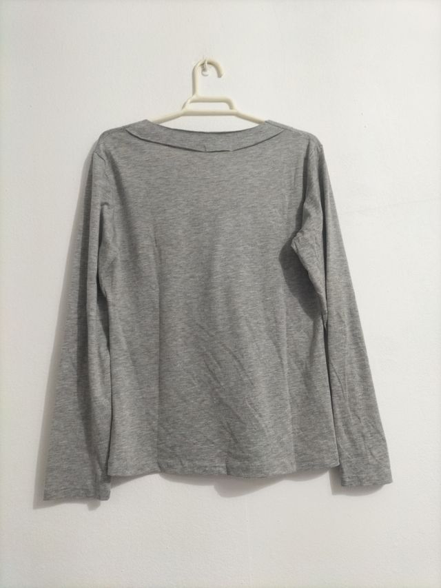 Jersey gris manga larga ,gris verde o negro 