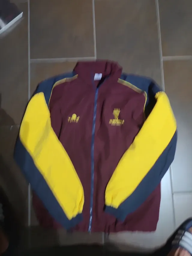 Sudadera Turbo C.N.Metropole Roja y Amarilla