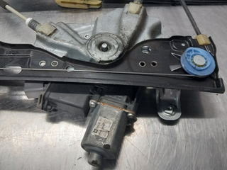 ELEVALUNAS DELANTERO DERECHO OPEL ASTRA J SPORTS