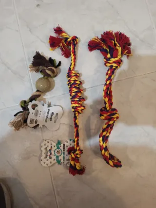 Giochi per cani in corda