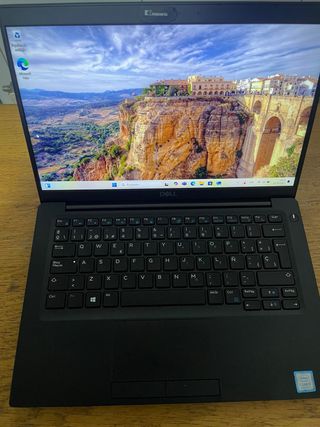Notebook Dell Latitude 7390 nero