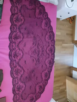 Mantilla de media luna para traje de fallera.Mujer