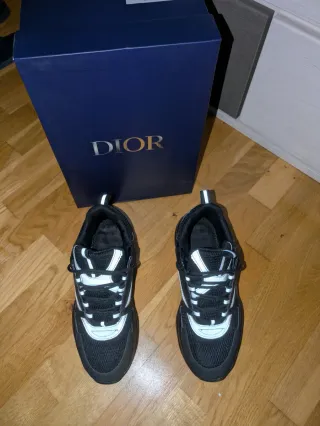 Zapatillas Dior B22 Negras y Blancas