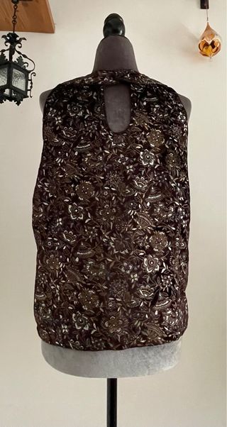 Top terciopelo vintage floral 
