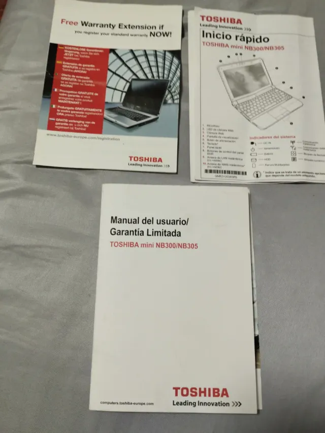 Mini portátil Toshiba NB300 10