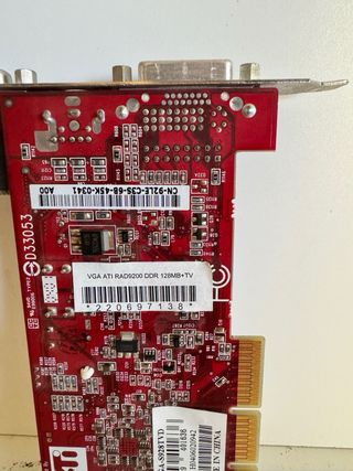 Lote 2 Tarjetas Gráficas ASUS y ATI Radeon