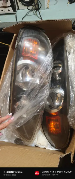 Faros delanteros Nissan Almera 2 (02-07)