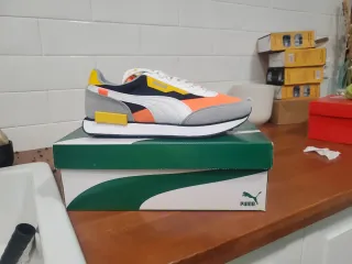 Zapatillas Puma Future Rider Play On Naranja