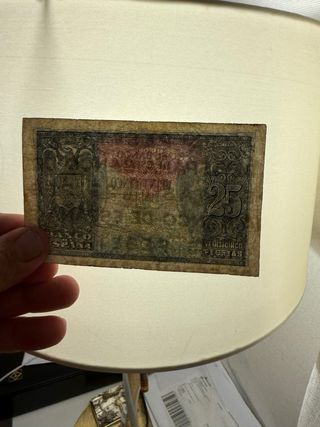 Lote de 10 Billetes Antiguos: Pesetas, Yen y Dinar