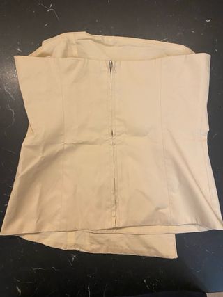Top palabra de honor Zara beige T.34
