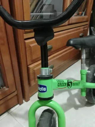 Bici sin pedales Chicco Green Rocket 5
