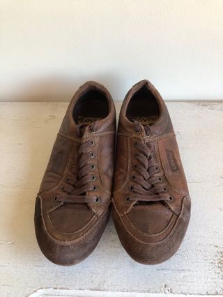 Zapatillas Levi's Marrones