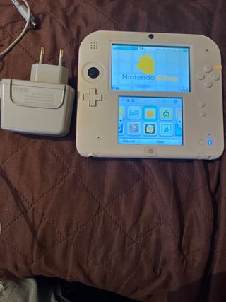 Nintendo 2DS bianco