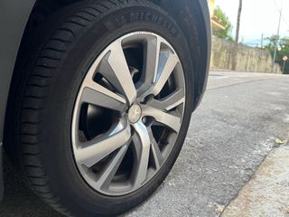 Peugeot 2008 allure 1.2 puretech 110cv