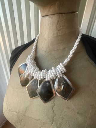 Collana Artigianale madreperla e perleVetro Bianco