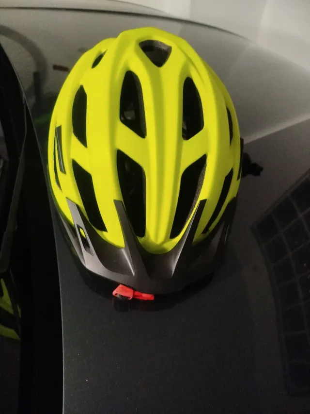 Casco Bicicleta Rockrider Amarillo fluorescente