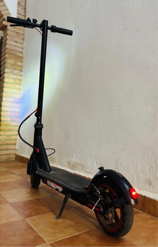 Patinete Eléctrico Negro