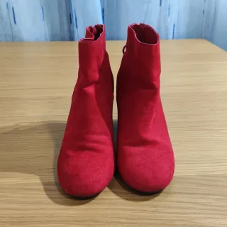 Botas de senhora vermelhas