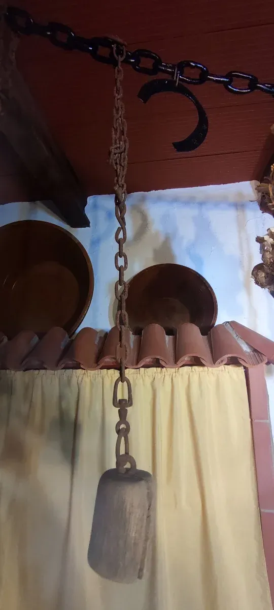 Enganche para bebedero de ganado