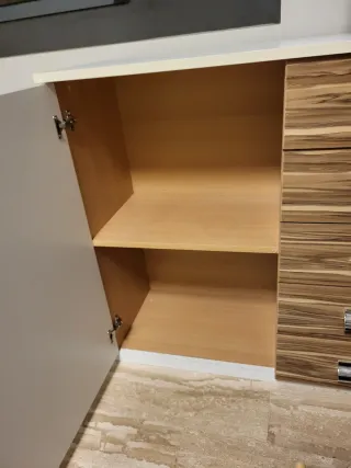 Aparador moderno blanco y madera