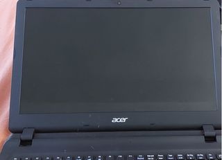 Lote 1 Portátil ASUS C300M Despiece