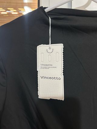 Vestito nero con cintura