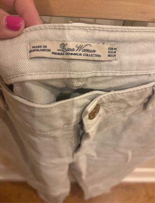 Pantalones pitillo grises