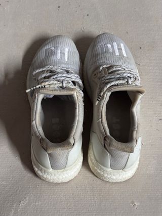 Adidas boost Pharrell Williams Solar Hu