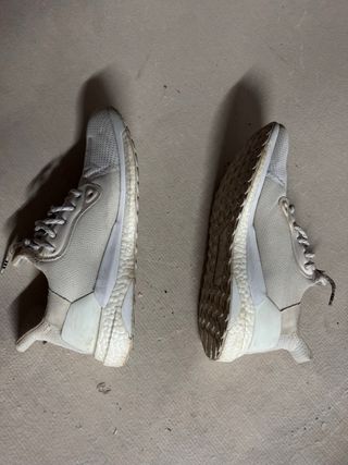 Adidas boost Pharrell Williams Solar Hu