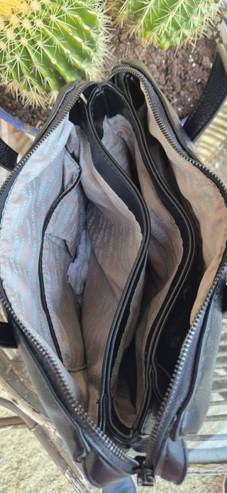 Bolso Negro Don Algodón con etiqueta
