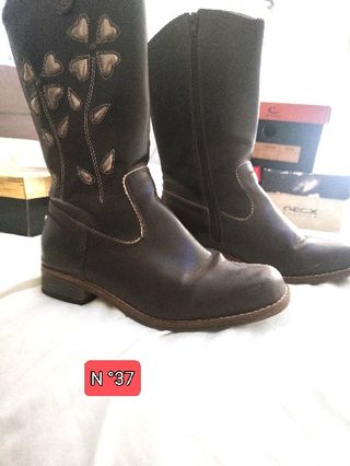 Zapatos de tacón beige mujer
