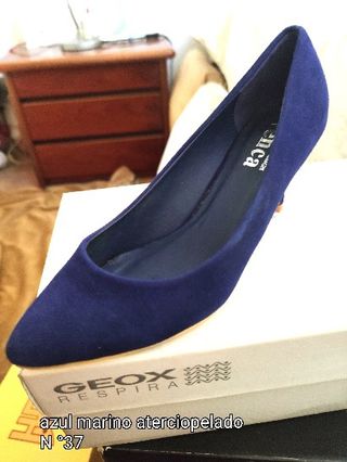 Zapatos de tacón beige mujer